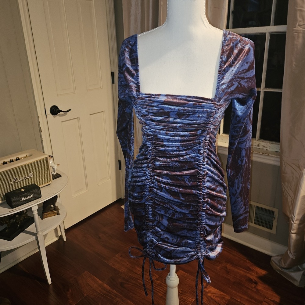 Wild Fable Women's Velvet Ruched Long Sleeve Bodycon Dress Purple Marble XS NWT